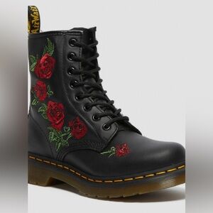 Roses Doc. Martens